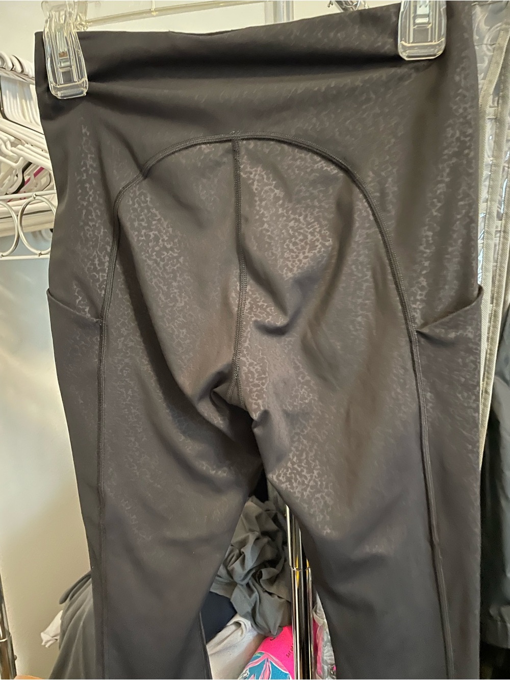 Athleta Black animal print 7/8 Tight Leggings - Picture 3 of 5